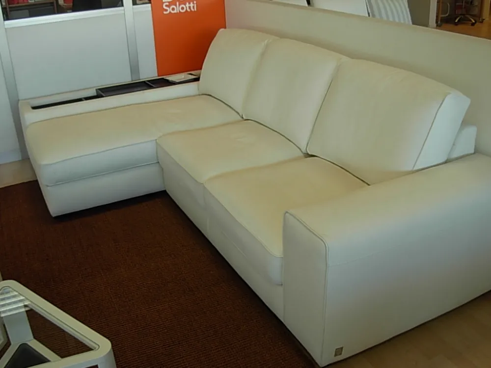 divano diomo sofas in pelle 1 20180727 1381389814f3d02ea9 47be 1eceda3 f29db75b924a